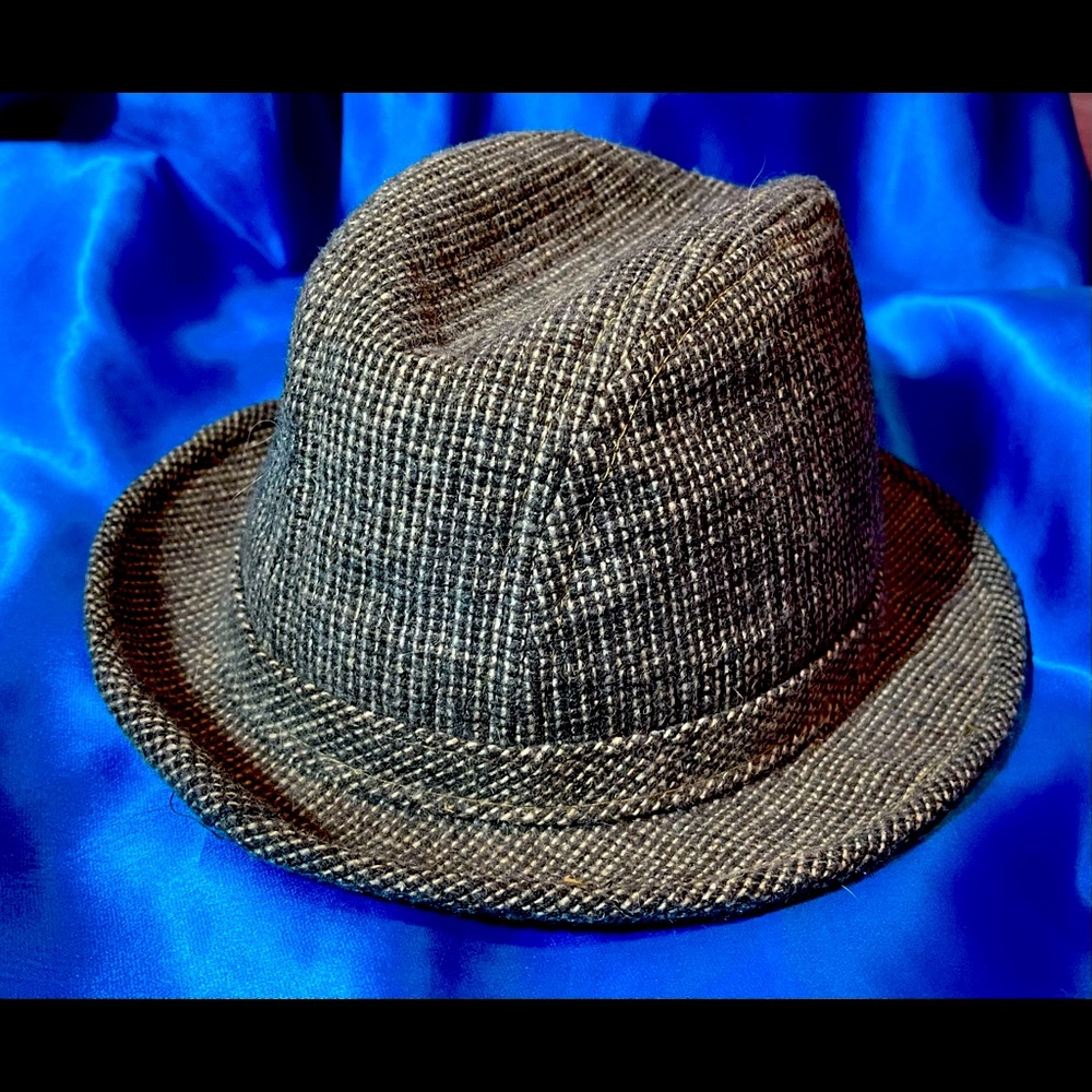 Vintage men’s Totes rain fedora. “Rain Rolls Right Off”